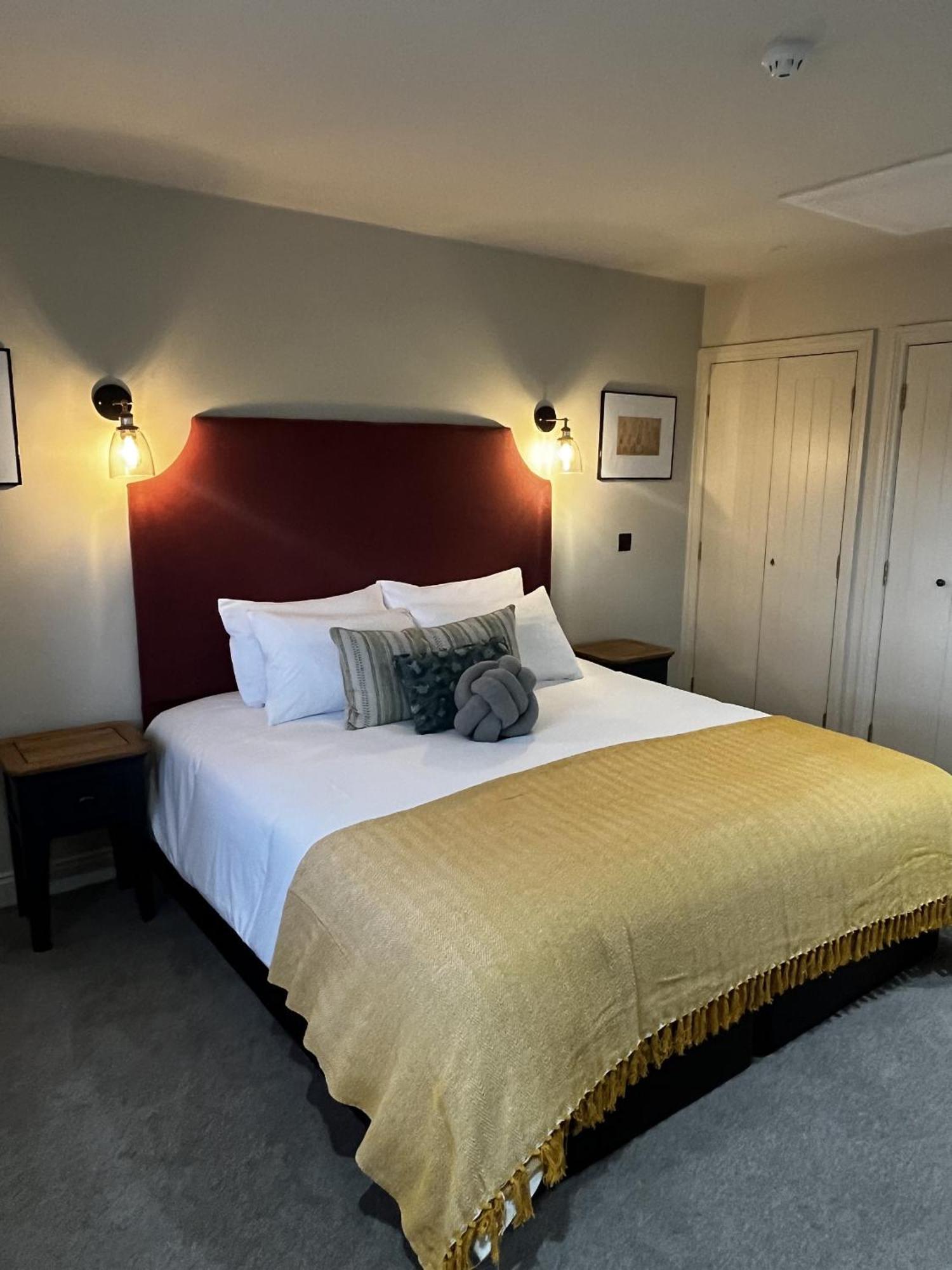 The Talbot Inn Eynsham Room photo